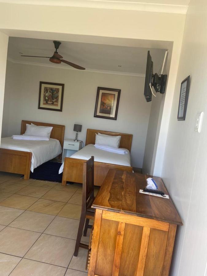 Botleng Guest House Boqate 외부 사진