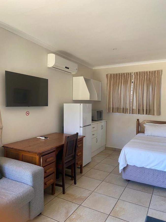 Botleng Guest House Boqate 외부 사진