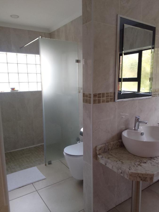 Botleng Guest House Boqate 외부 사진