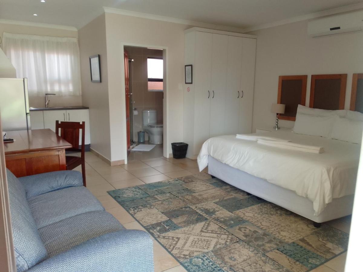 Botleng Guest House Boqate 외부 사진