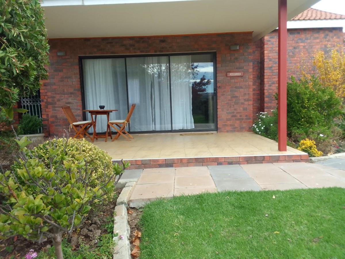 Botleng Guest House Boqate 외부 사진