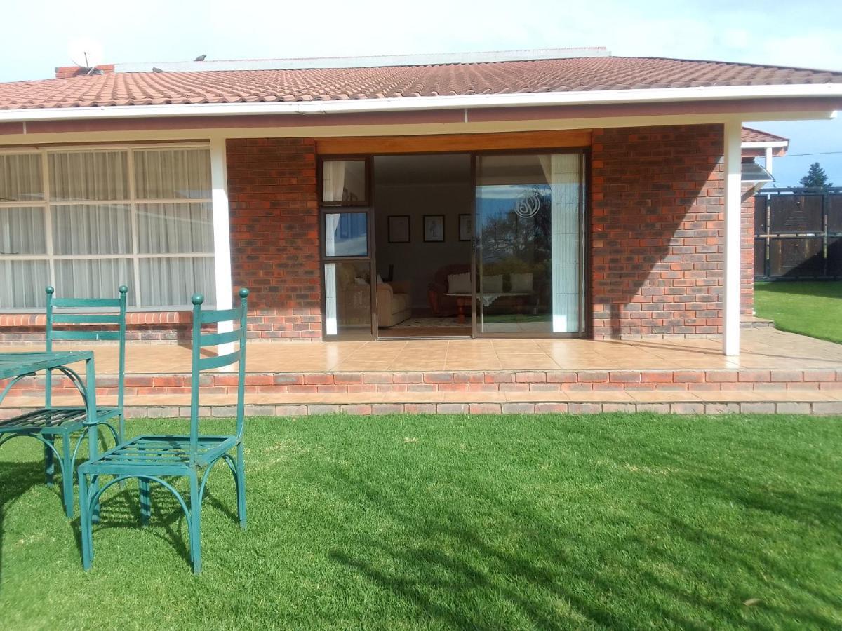 Botleng Guest House Boqate 외부 사진