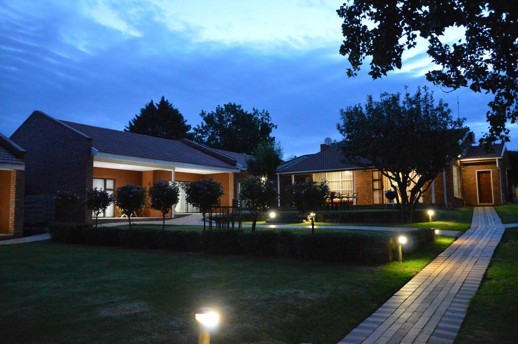 Botleng Guest House Boqate 외부 사진